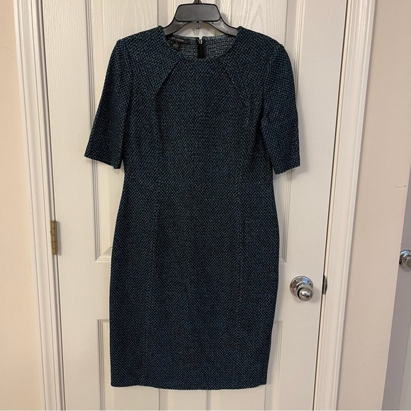 St. John Short Sleeve Tweed Dress in Teal Multi Size 6 - Picture 4 of 11